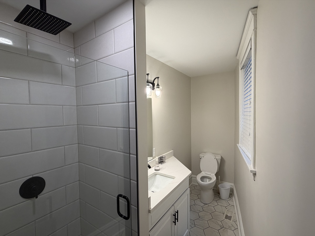 Columbia Ave Townhouse